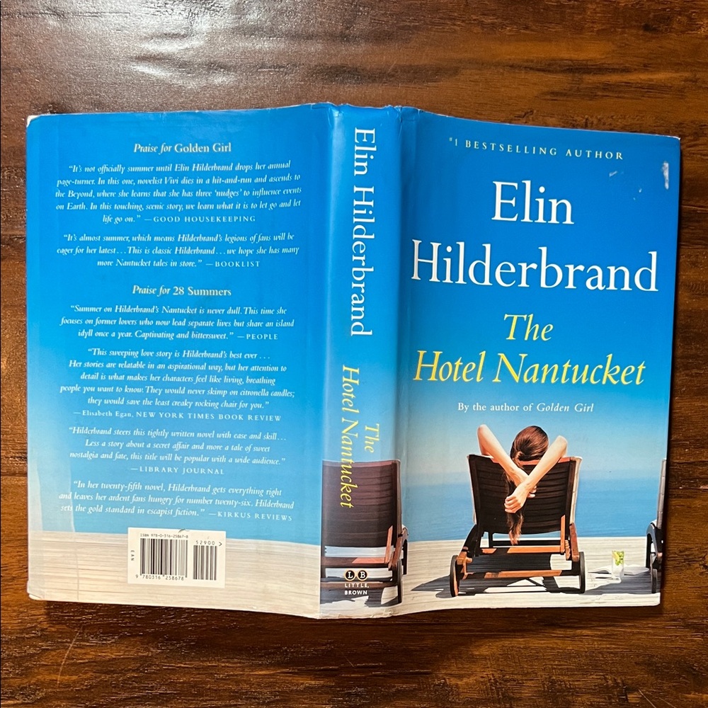 📚 3 Books for $10 | The Hotel Nantucket by Elin Hilderbrand - Picture 2 of 11